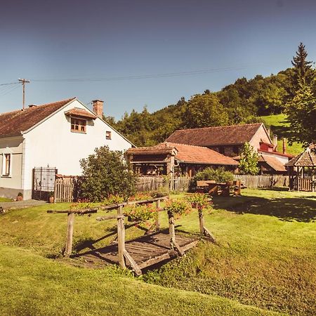 Country House Tunjina Kuca Stara Kapela Guest House Pavlovci Exterior photo